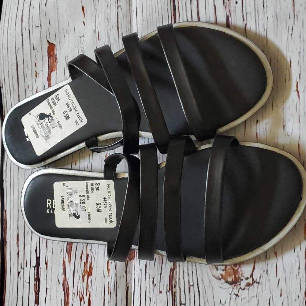 🆕️ KENNETH COLE REACTION WOMEN'S BLACK SANDALS